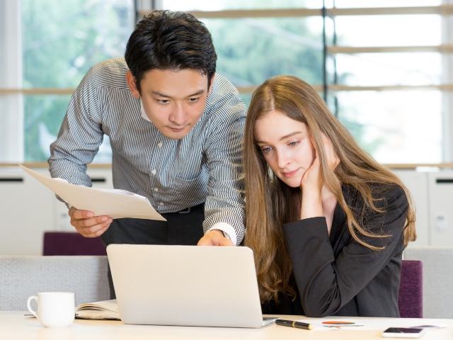 台本、ナレーション原稿の翻訳・ネイティブチェックのイメージ画像